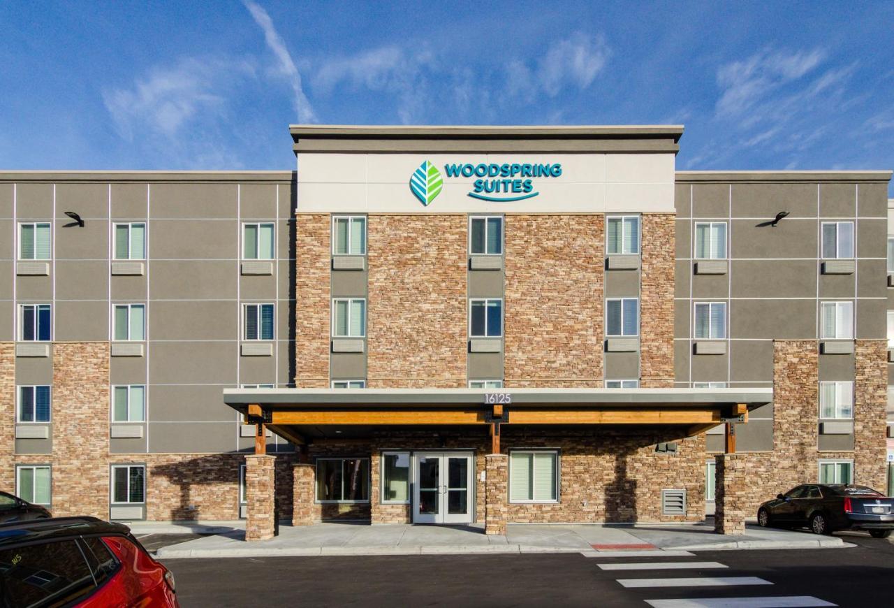 Woodspring Suites Thornton-North Denver Dış mekan fotoğraf