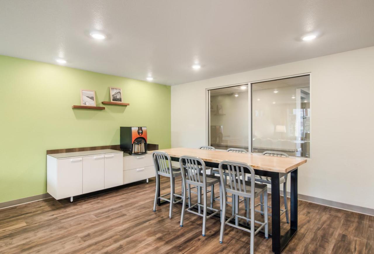Woodspring Suites Thornton-North Denver Dış mekan fotoğraf