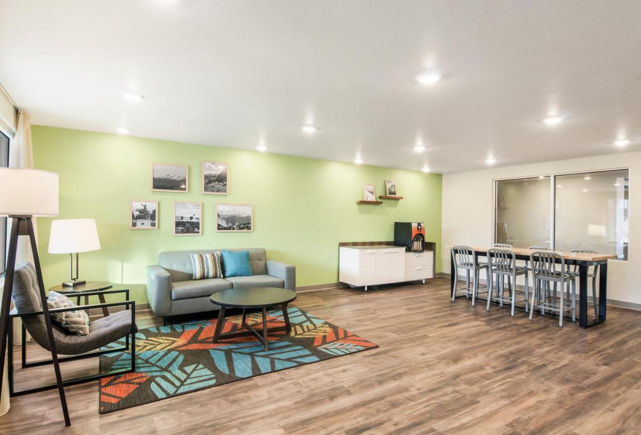 Woodspring Suites Thornton-North Denver Dış mekan fotoğraf