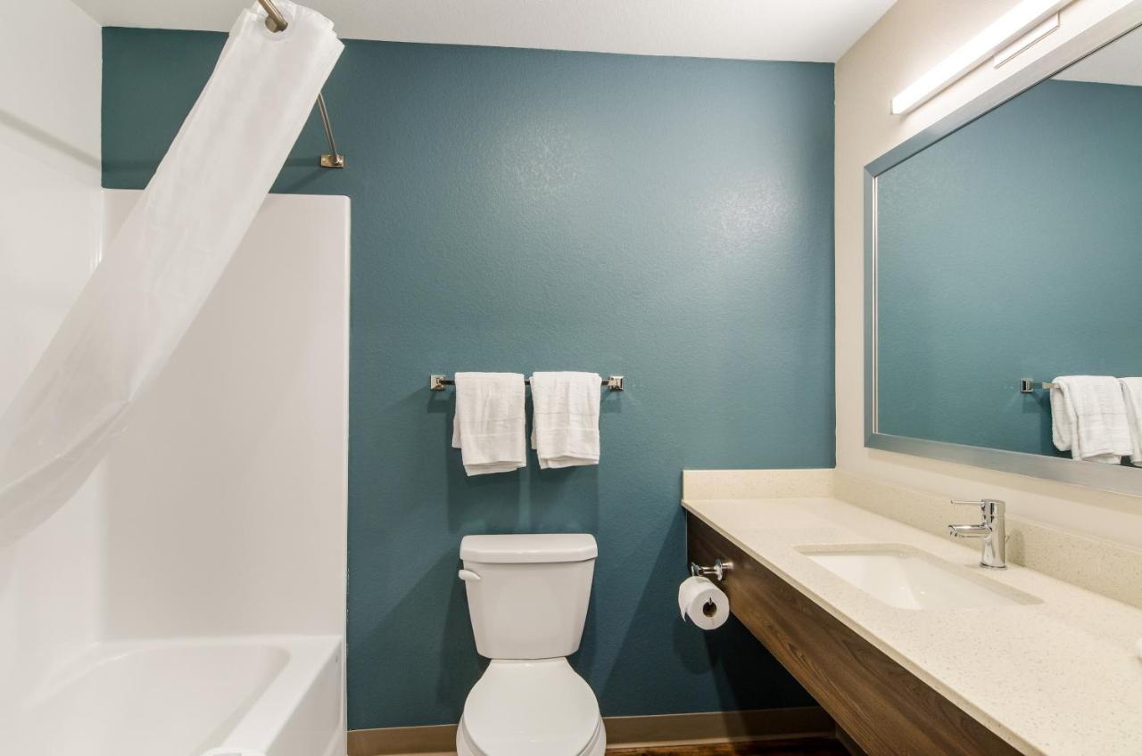 Woodspring Suites Thornton-North Denver Dış mekan fotoğraf