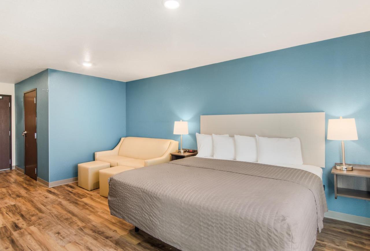 Woodspring Suites Thornton-North Denver Dış mekan fotoğraf