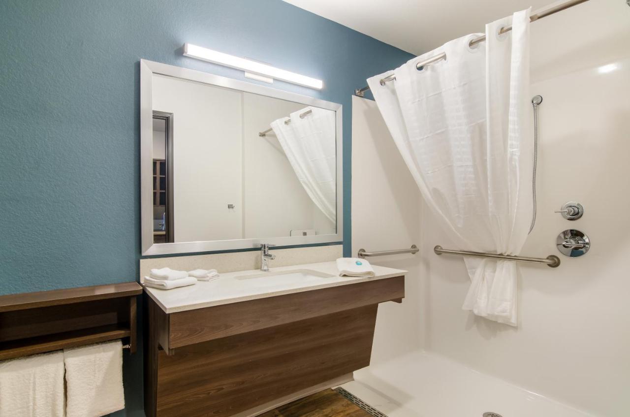 Woodspring Suites Thornton-North Denver Dış mekan fotoğraf
