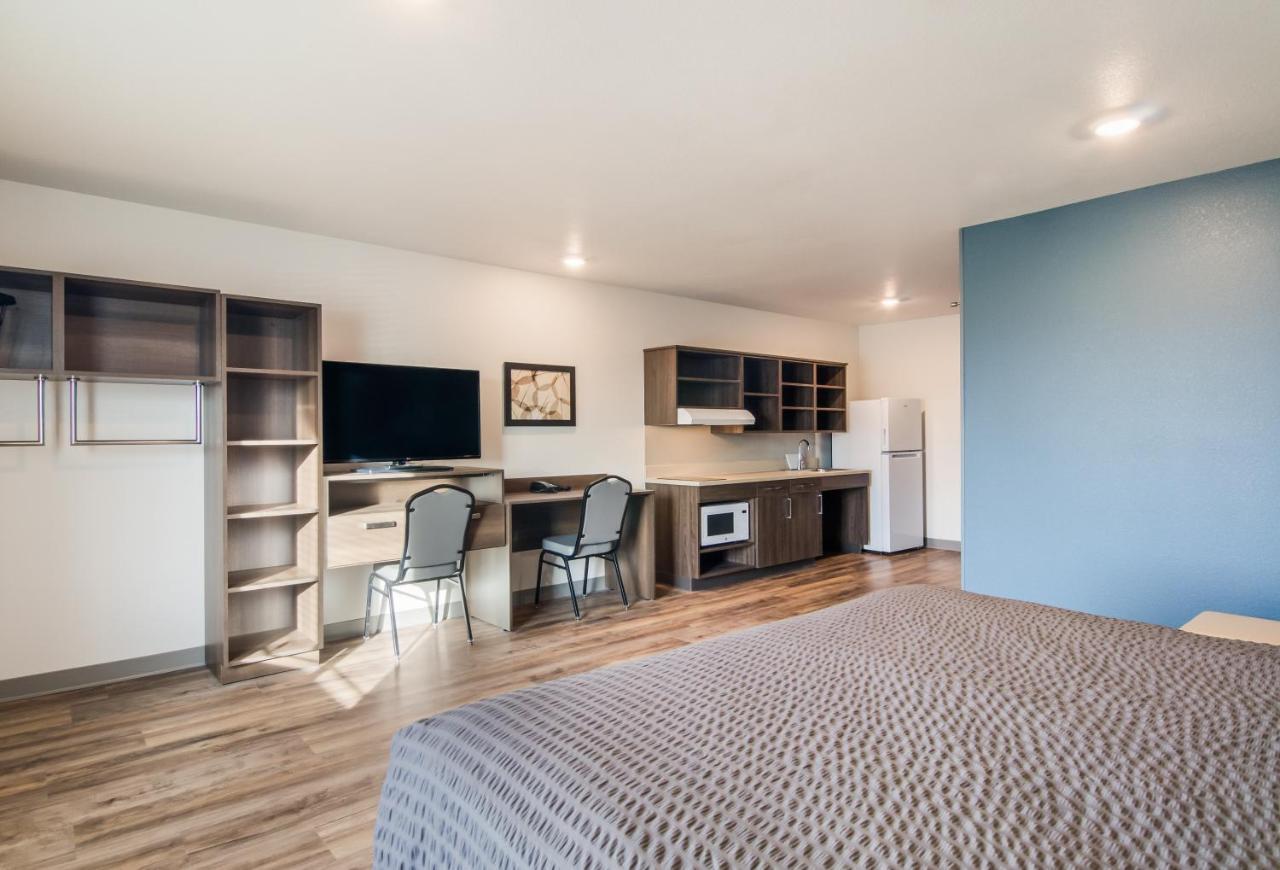 Woodspring Suites Thornton-North Denver Dış mekan fotoğraf